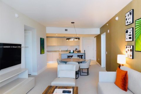 Condominio en alquiler en Hollywood, Florida, 2 dormitorios, 104.61 m2 № 36515 - foto 8