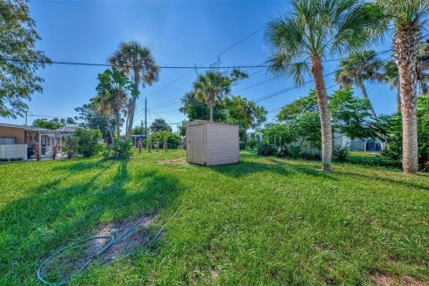 Villa ou maison à vendre à North Port, Floride: 3 chambres, 88.26 m2 № 1376446 - photo 29