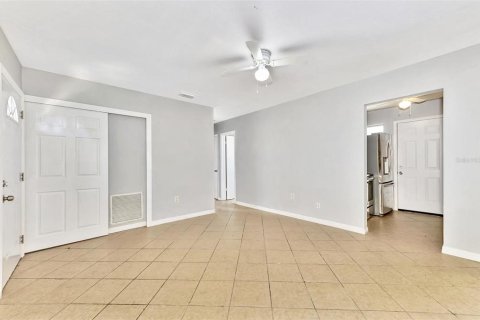 Villa ou maison à vendre à North Port, Floride: 3 chambres, 88.26 m2 № 1376446 - photo 5