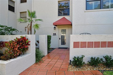 Condominio en venta en Bradenton, Florida, 3 dormitorios, 177.91 m2 № 1376447 - foto 5