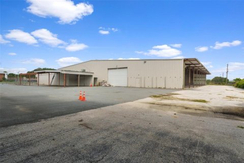 Propiedad comercial en alquiler en Inverness, Florida, 3029.36 m2 № 1386483 - foto 4