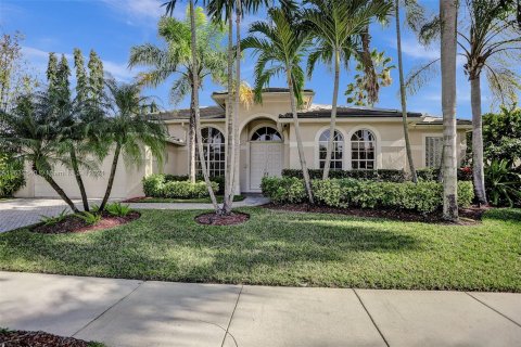 House in Weston, Florida 5 bedrooms, 350.61 sq.m. № 1294277 - photo 1