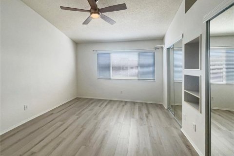 Adosado en venta en Tampa, Florida, 2 dormitorios, 110 m2 № 1378466 - foto 16