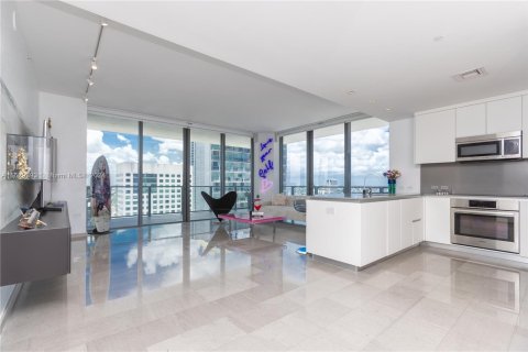 Condo in Miami, Florida, 3 bedrooms  № 1289199 - photo 4