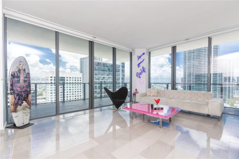 Condo in Miami, Florida, 3 bedrooms  № 1289199 - photo 3