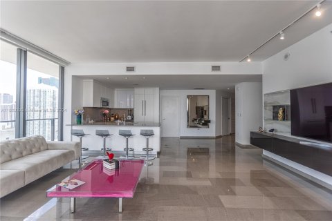 Condo in Miami, Florida, 3 bedrooms  № 1289199 - photo 10