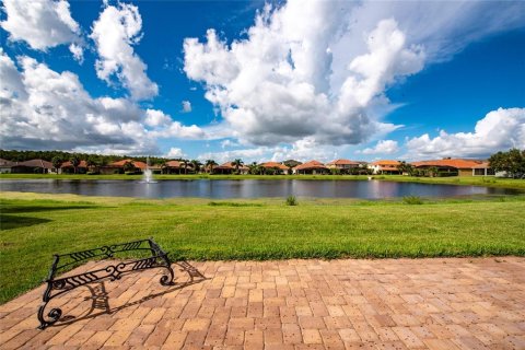 Villa ou maison à vendre à Kissimmee, Floride: 4 chambres, 259.1 m2 № 1344153 - photo 29