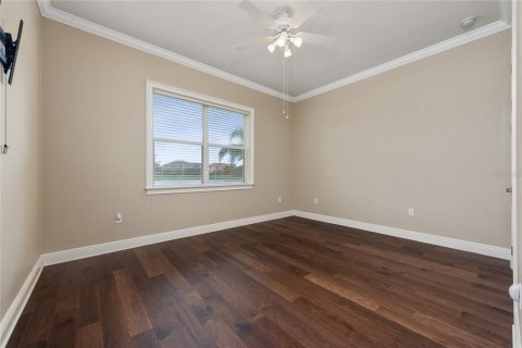 House in Kissimmee, Florida 4 bedrooms, 259.1 sq.m. № 1344153 - photo 13