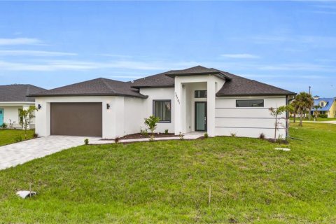 Casa en venta en Port Charlotte, Florida, 4 dormitorios, 178.09 m2 № 1164977 - foto 2