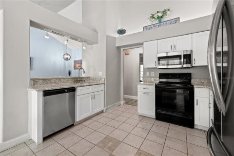 Casa en venta en Tampa, Florida, 3 dormitorios, 155.89 m2 № 1335717 - foto 17