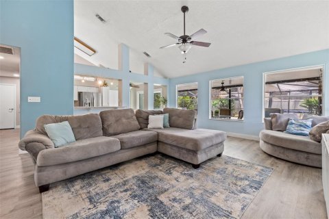 Casa en venta en Tampa, Florida, 3 dormitorios, 155.89 m2 № 1335717 - foto 10