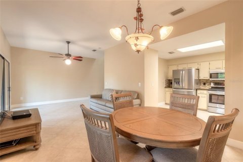 Townhouse in Ponce Inlet, Florida 2 bedrooms, 164.99 sq.m. № 1144365 - photo 9