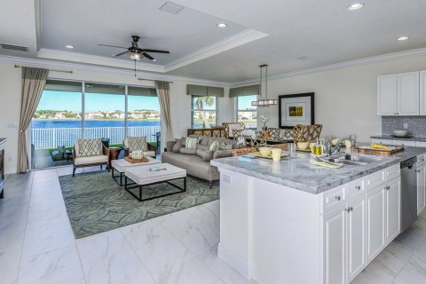 Villa ou maison à vendre à Port St. Lucie, Floride: 4 chambres, 256 m2 № 36975 - photo 5