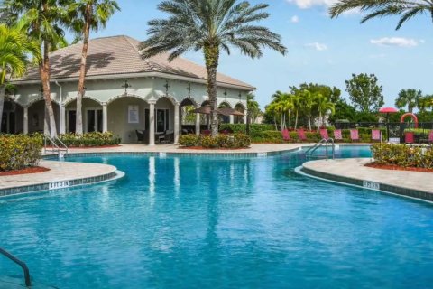Villa ou maison à vendre à Port St. Lucie, Floride: 2 chambres, 154 m2 № 36974 - photo 14
