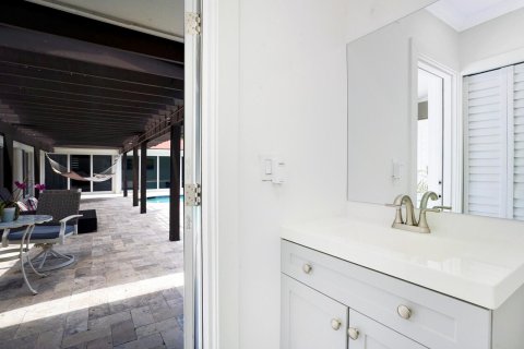 Casa en venta en Delray Beach, Florida, 4 dormitorios, 318.1 m2 № 1208090 - foto 17