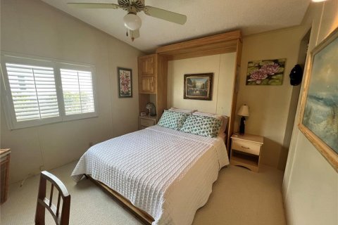 Appartement à louer à North Port, Floride: 2 chambres, 95.13 m2 № 1006112 - photo 23