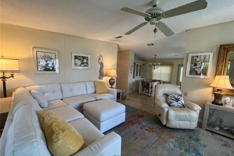 Appartement à louer à North Port, Floride: 2 chambres, 95.13 m2 № 1006112 - photo 13