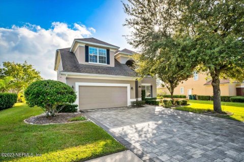 Casa en venta en Jacksonville, Florida, 4 dormitorios, 294.41 m2 № 817966 - foto 1