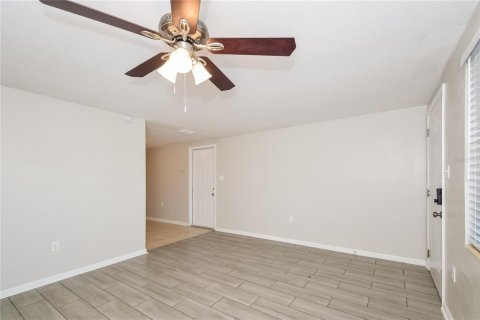 House in Ocoee, Florida 3 bedrooms, 114.55 sq.m. № 1334971 - photo 6