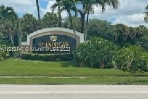 Condo in West Palm Beach, Florida, 2 bedrooms  № 36858 - photo 4