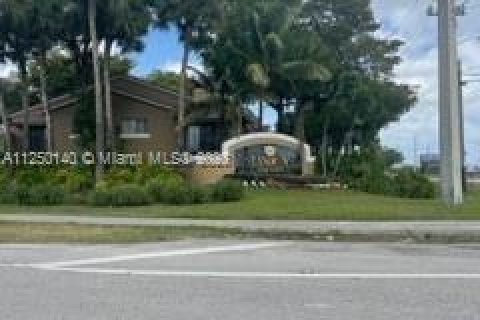 Copropriété à vendre à West Palm Beach, Floride: 2 chambres № 36858 - photo 13
