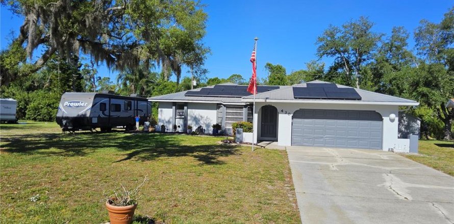 Villa ou maison à Punta Gorda, Floride 2 chambres, 128.76 m2 № 1123385