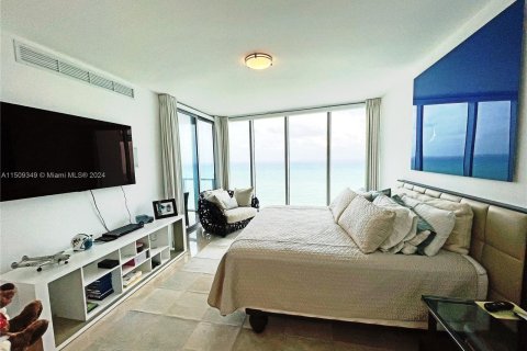 Condo in Sunny Isles Beach, Florida, 4 bedrooms  № 1333508 - photo 15