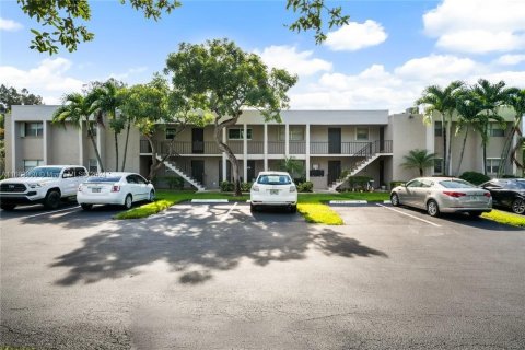 Copropriété à vendre à Davie, Floride: 2 chambres, 85.47 m2 № 1375882 - photo 3