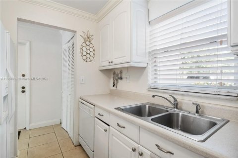 Copropriété à vendre à Davie, Floride: 2 chambres, 85.47 m2 № 1375882 - photo 7