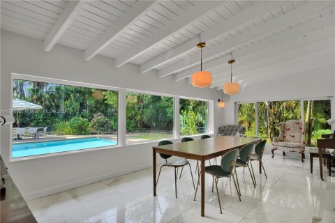 Casa en venta en Coral Gables, Florida, 3 dormitorios, 182 m2 № 1206566 - foto 9