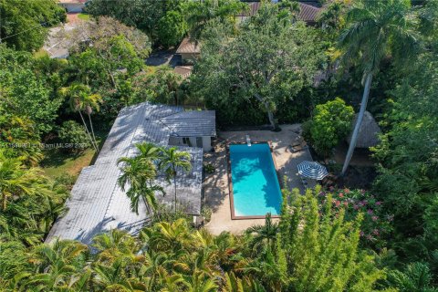 Casa en venta en Coral Gables, Florida, 3 dormitorios, 182 m2 № 1206566 - foto 4