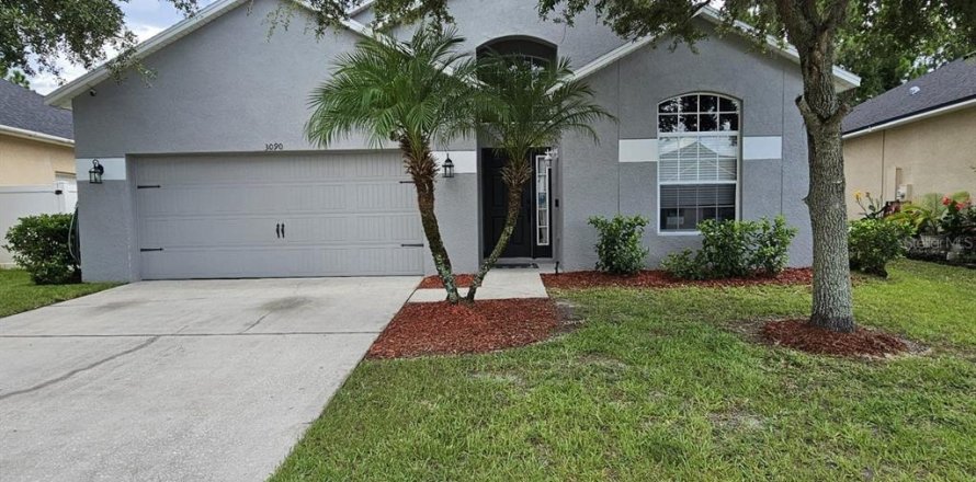 House in Kissimmee, Florida 4 bedrooms, 160.26 sq.m. № 1327292