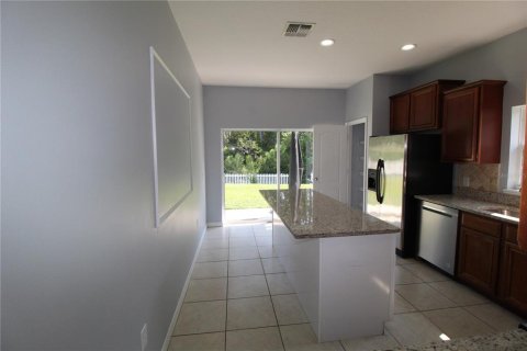 House in Kissimmee, Florida 4 bedrooms, 160.26 sq.m. № 1327292 - photo 11