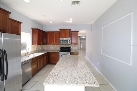 Casa en venta en Kissimmee, Florida, 4 dormitorios, 160.26 m2 № 1327292 - foto 9