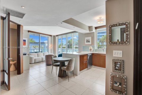 Copropriété à vendre à Miami Beach, Floride: 1 chambre, 78.97 m2 № 1146802 - photo 1