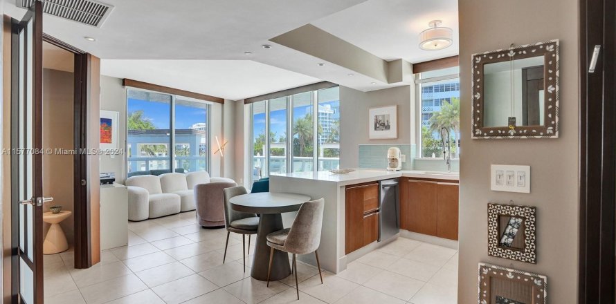 Condo in Miami Beach, Florida, 1 bedroom  № 1146802