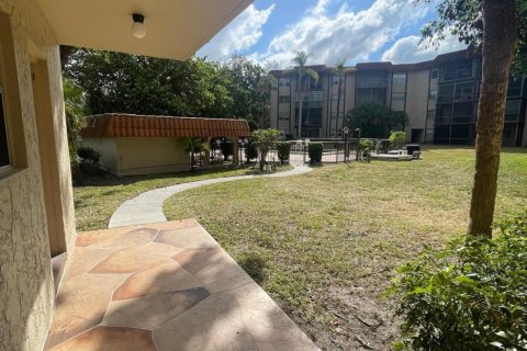 Copropriété à vendre à Lauderhill, Floride: 3 chambres, 126.35 m2 № 1142289 - photo 7