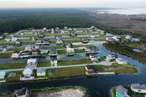 Land in Hernando Beach, Florida № 1306515 - photo 17