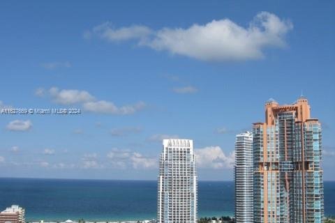 Condo in Miami Beach, Florida, 2 bedrooms  № 1281873 - photo 20