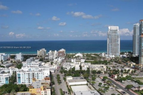 Copropriété à vendre à Miami Beach, Floride: 2 chambres, 100.33 m2 № 1281873 - photo 19