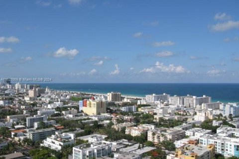 Condo in Miami Beach, Florida, 2 bedrooms  № 1281873 - photo 22