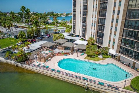 Condominio en venta en Treasure Island, Florida, 2 dormitorios, 98.01 m2 № 1359397 - foto 26