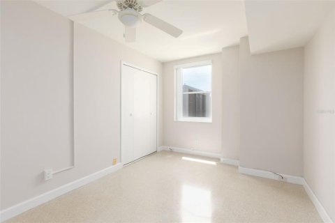 Copropriété à vendre à Treasure Island, Floride: 2 chambres, 98.01 m2 № 1359397 - photo 20