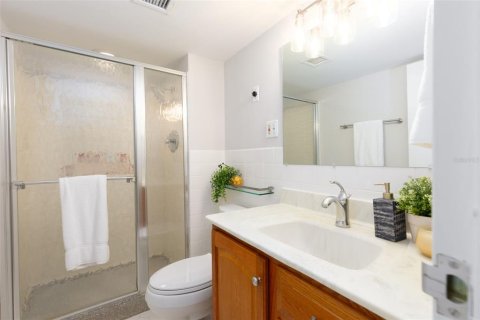 Copropriété à vendre à Treasure Island, Floride: 2 chambres, 98.01 m2 № 1359397 - photo 21