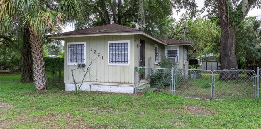 House in Tampa, Florida 1 bedroom, 65.77 sq.m. № 1308697