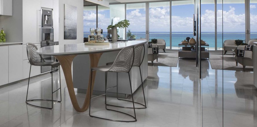 Apartment in JADE SIGNATURE in Sunny Isles Beach, Florida 3 bedrooms, 233 sq.m. № 33898