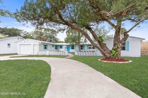 Dúplex en venta en Saint Augustine, Florida, 4 dormitorios, 214.51 m2 № 772379 - foto 2