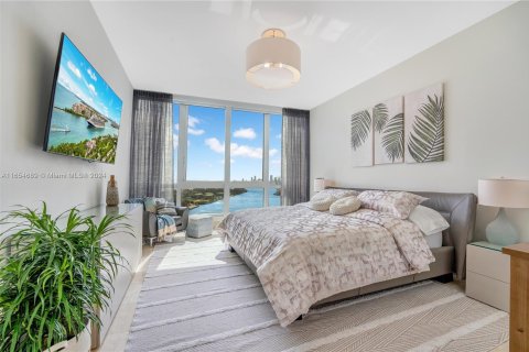 Copropriété à louer à Miami Beach, Floride: 2 chambres, 166.39 m2 № 1351701 - photo 18