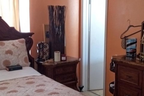 Condo in Plantation, Florida, 2 bedrooms  № 1189822 - photo 1