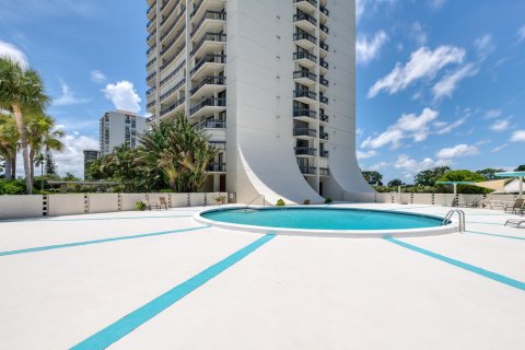 Condominio en venta en West Palm Beach, Florida, 2 dormitorios, 112.04 m2 № 954738 - foto 4